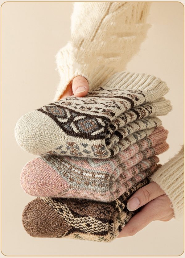 High Quality Thicken Warmth Long Tube Sleeping Indoor Floor Wool Socks for Women - 图片 3